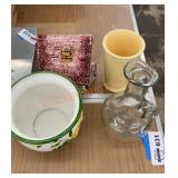 Pottery décor pieces