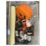 Misc. seasonal tote lot