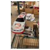 Model and toy cat lot