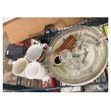 Misc. kitchen dishes lot