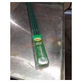 Vigoro 4ft Garden Stakes, (2) 4-packs