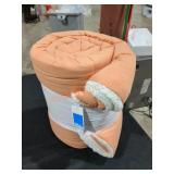 Room Essentials Orange Comforter Twin Size