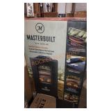 Masterbuilt digital electric smoker