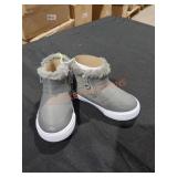 Cat&Jack Baby Grey Snow Boots Size 5