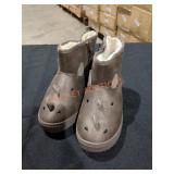 Cat&Jack Brown Rhino Boots Size 12