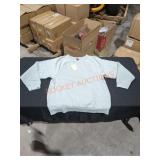 Universal Thread Light Green Sweater Medium