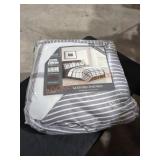 Fairfield Square 8pc Reversible Queen Bed Set