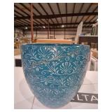 Grosfillex Teal Plastic Pot 15"W 14"H