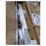 Aprox. 3.5-4ft blinds