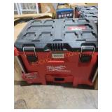 Milwaukee XL Tool Box