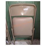 (1) Cushioned Folding Chair