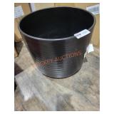 Round Plastic Planter