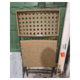 (1) Wicker Folding Chair