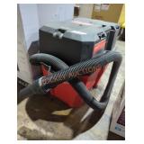 Milwaukee 9 gal wet/ dry Vacuum