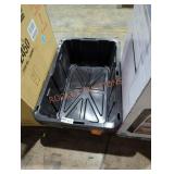 HDX 14 gal totes no lids
