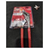 Milwaukee straight jaw plier