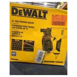 DeWalt 15ï¿½ Coil Roofing Nailer