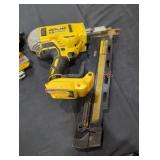 DeWalt 20v 21ï¿½ framing nailer