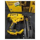 DeWalt 16 GA straight finish nailer