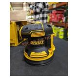 DeWalt 5" speed random orbot Sander