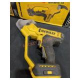 DeWalt 1.5" 20V Max cordless Pruner