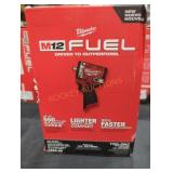 Milwaukee M12 3/8" stubby impact wrench