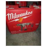 Milwaukee 1-9/16" SDS MAX Rotary Hammer