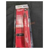 Milwaukee duel range voltage detector