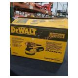 DeWalt 5" (127mm) Variable Speed Hook&Loop Random
