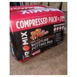 Premium Moisture Potting Mix 20lb