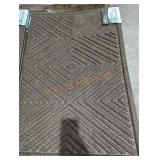 1 wiper diamond brown 24" x 36" mat