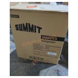 Summit 1.6cuft Refrigerator