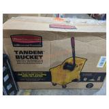 Rubbermaid Tandem Bucket W Wringer