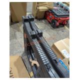 2 Stanley saw horses