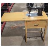 Sewing Machine with Table