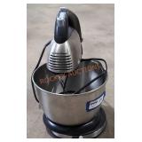 Hamilton Beach Stand and Hand Held Mixer