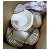 Dishes box Lot