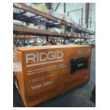 Ridgid 18v hybrid jobsite radio with Bluetooth