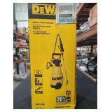 DeWalt Manual Pump Sprayer