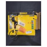 DeWalt 5-In-1 Multi Tacker