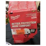 Milwaukee vented safety helmet
