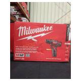 Milwaukee M12 Compact 3/8" Drill Driver Kit