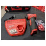 Milwaukee M12 3/8" Drill/Driver Kit