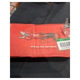 Milwaukee M12 Pruning Shears