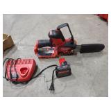 Milwaukee M12 Hatchet 6" Pruning Saw Kit