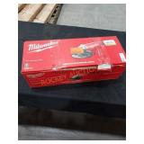 Milwaukee 7"/9" Large Angle Grinder