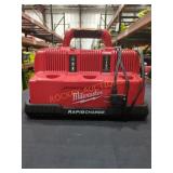 Milwaukee M12/M18 Rapid Charge Station