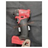 Milwaukee 1/4" Impact driver