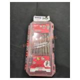 Milwaukee 15 PC Red Helix