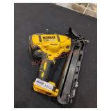 DeWalt 15GA Finish Nailer